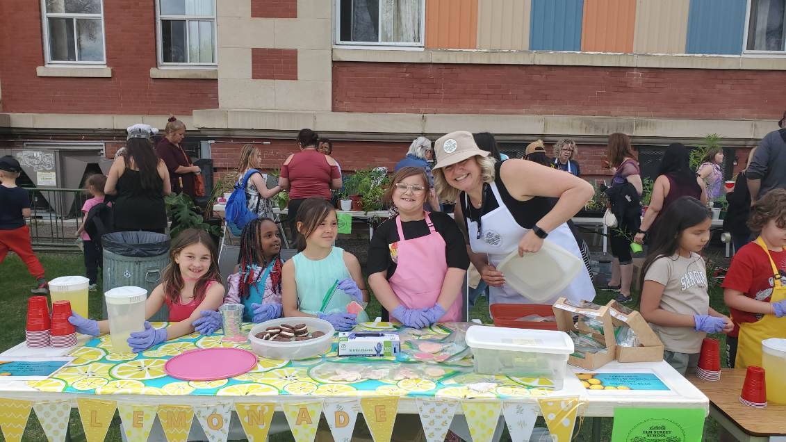 Elm Lemonade stand2 May 2024